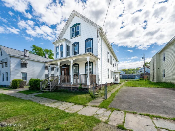 774 3rd Avenue, Troy, NY 12182