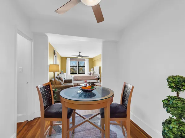 7259 Shore Road image 3 of 10