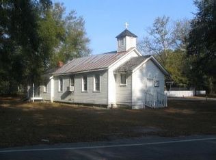 1515 Old Shell Rd, Pt Royal, SC 29935