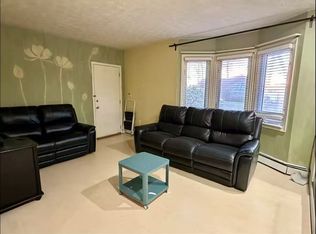 1971 Jackson Ave #2, Seaford, NY 11783