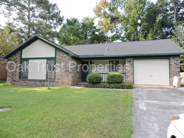 106 Pipestone Dr, Summerville, SC 29485