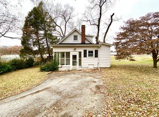 1020 S 6th St, Belleville, IL
