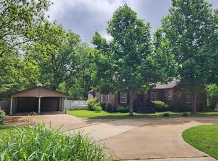 1000 Gum Springs Rd, Searcy, AR 72143