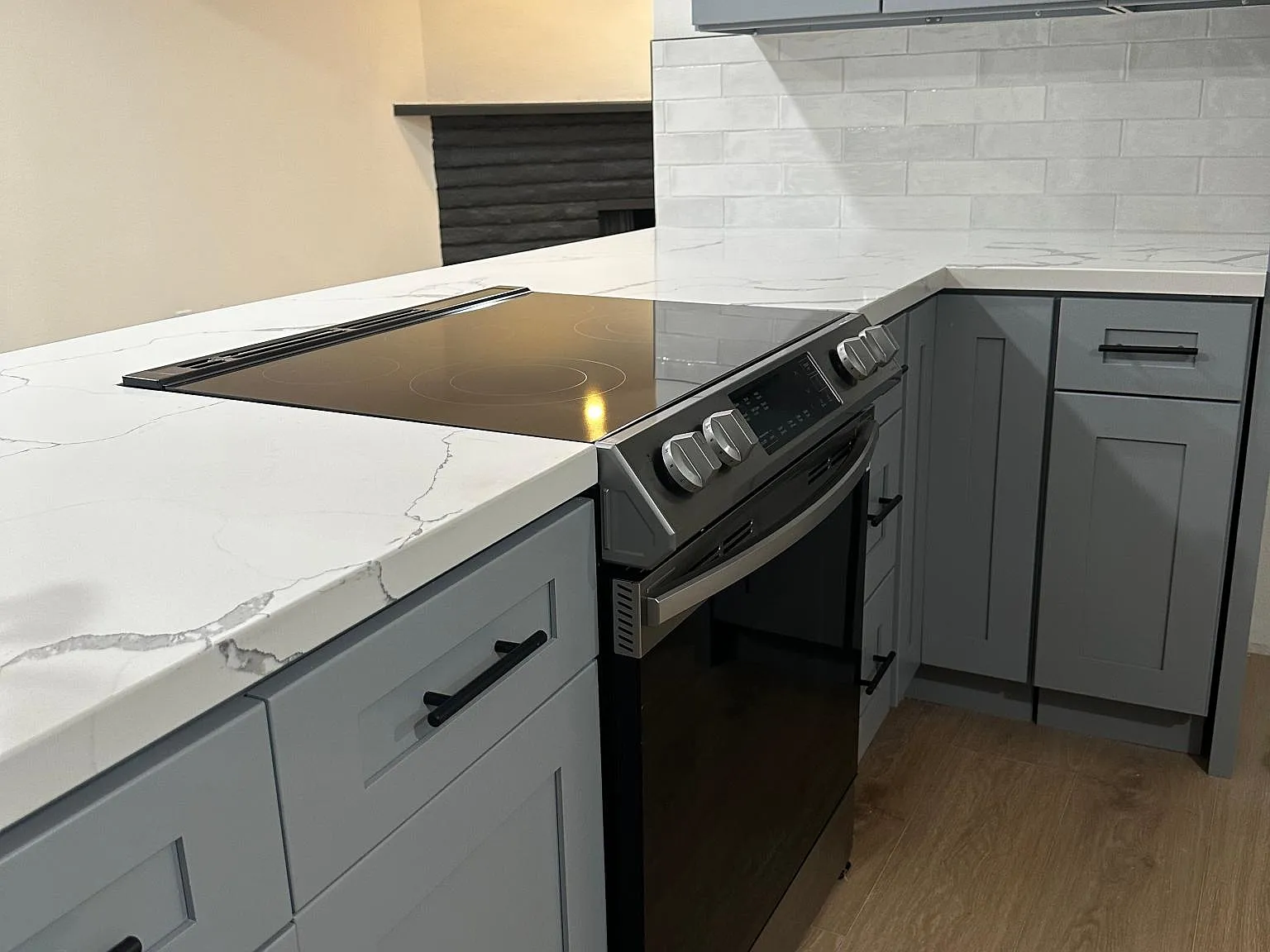 4206 Knoll Dr — Photo 3