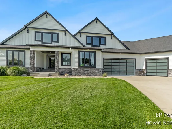7010 Riley St, Zeeland, MI 49464