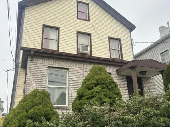 514 Jackson Ave, Elizabeth City, NJ 07201