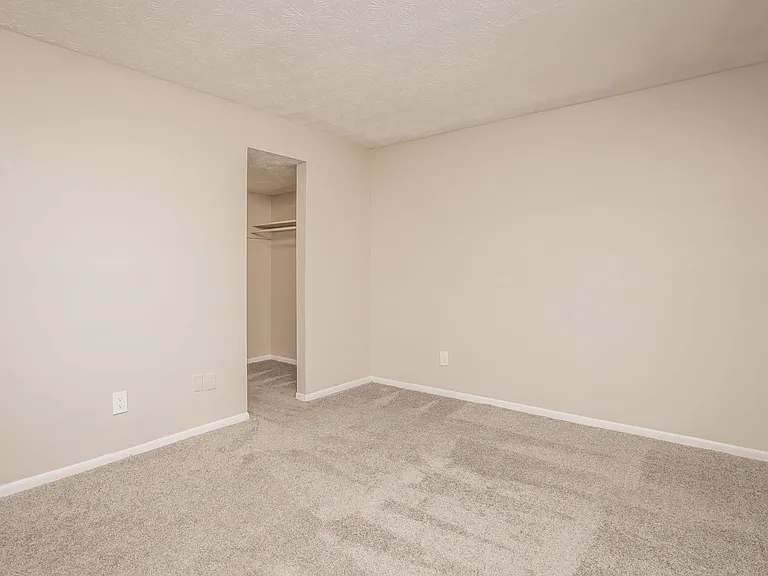 Oasis Club Apartments — Photo 59