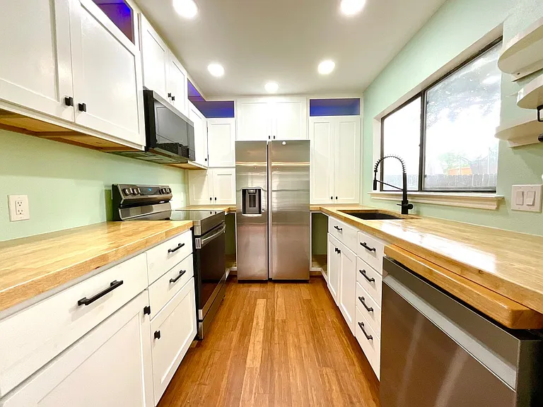 10215 Athens Fld — Photo 12