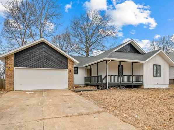 2145 S Todd Ave, Springfield, MO 65807