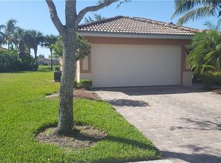 14386 Manchester Dr, Naples, FL 34114