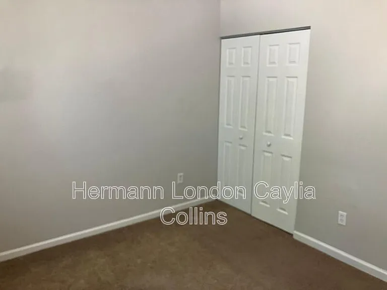 3856 Folsom Ave #2F — Photo 12