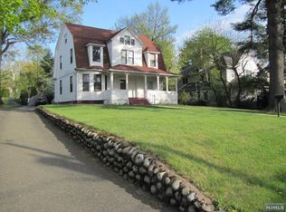 449 Stuyvesant Ave, Rutherford, NJ 07070