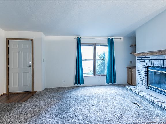 5th image of 32820 20th Ave S Unit 15