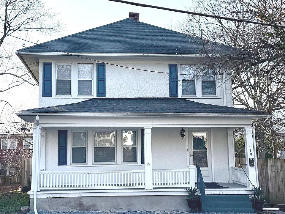 1st image of 630 S 29th St