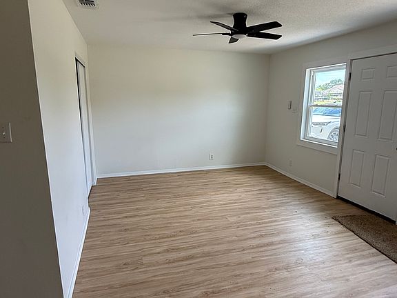5th image of 2464 Old Mobile Ave #B