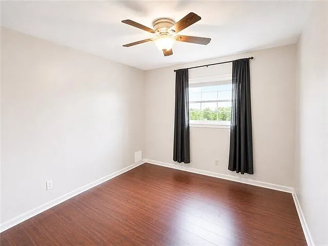 1111 W 19th Ave — Photo 12