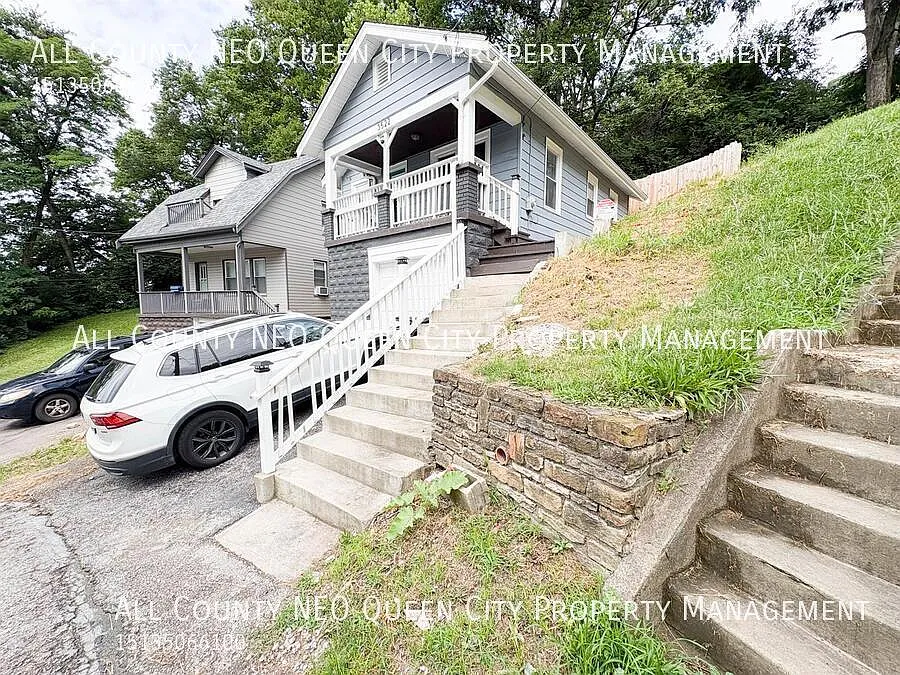 Now Available! Beautiful 3-Bedroom Home! — Photo 3