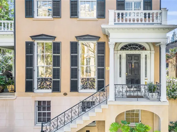 211 E Charlton Street, Savannah, GA 31401