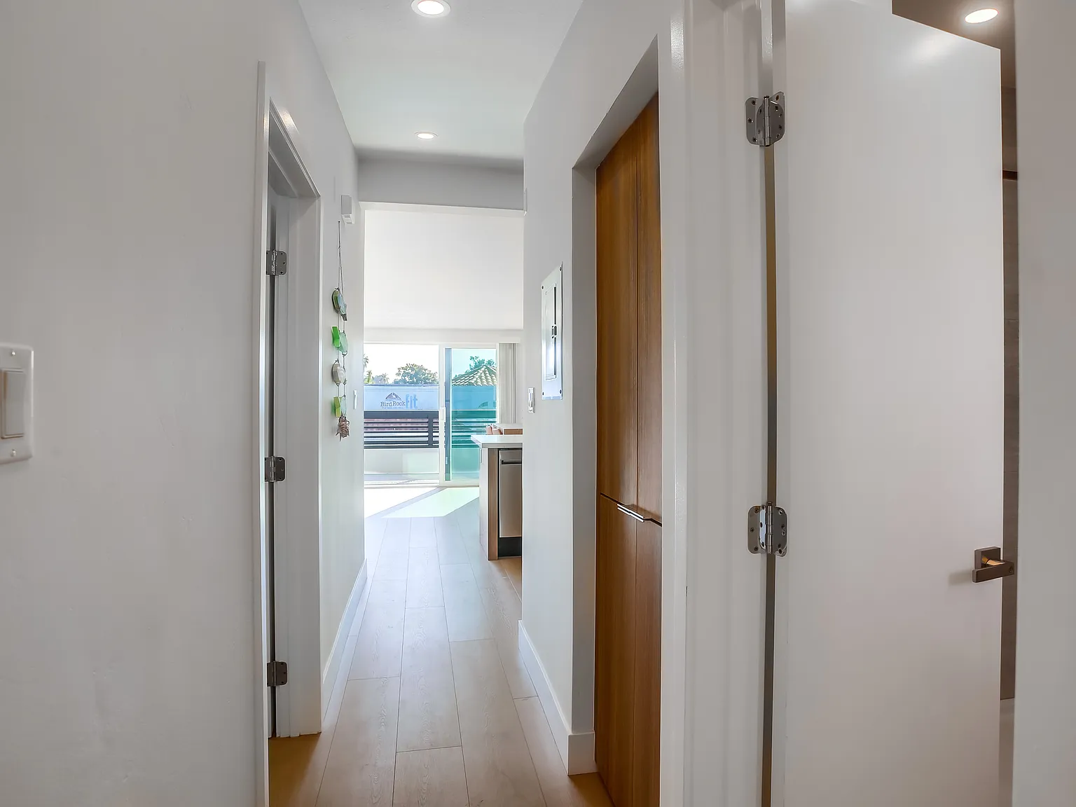 1 bed, 616 sqft, $6,800 — Photo 2