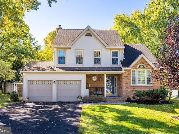 2nd image of 13241 Ladybank Ln