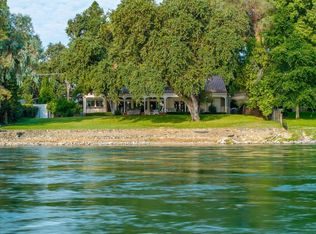 6681 Riverside Dr, Redding, CA