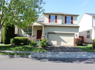 733 NW Harvest Moon Dr, Hillsboro, OR