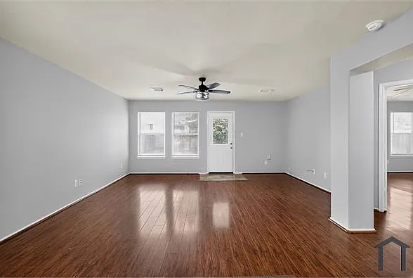 7718 American Holly Ct — Photo 16