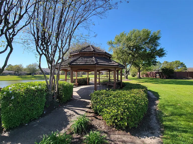 20527 Keegans Ledge Ln — Photo 37