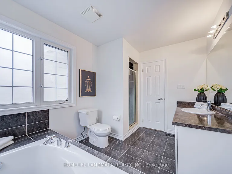 30 Garrardview St — Photo 40
