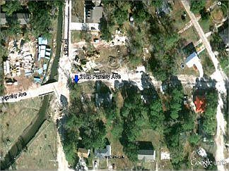 1st image of 2100 Parsley Ave