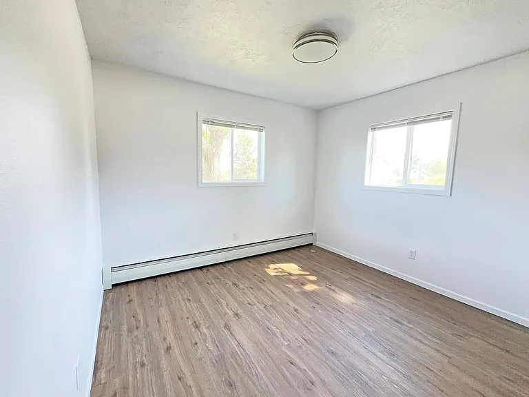 Remodeled 2 Bed, 1 Bath in a Convenient Central Location — Photo 17