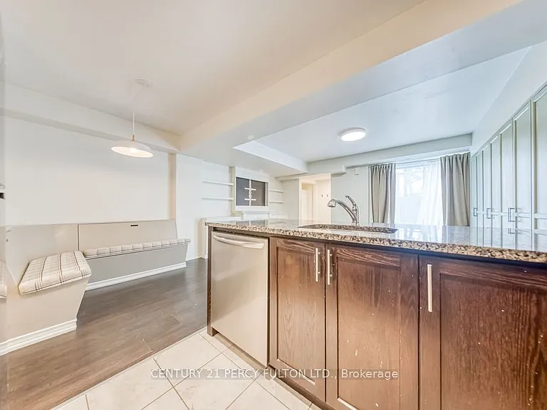 3 Applewood Ln W #103 — Photo 15