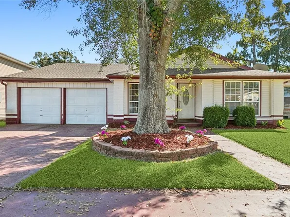 4005 N Chipwood Dr, Harvey, LA 70058