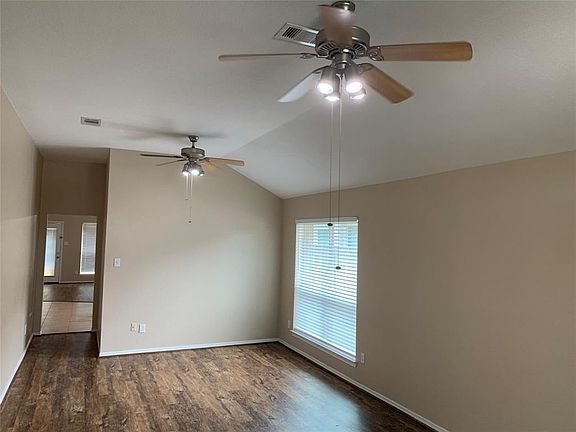 3rd image of 4818 Chase Court Dr