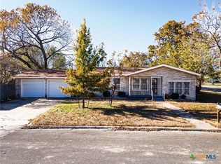 208 N 2nd St, Copperas Cove, TX 76522