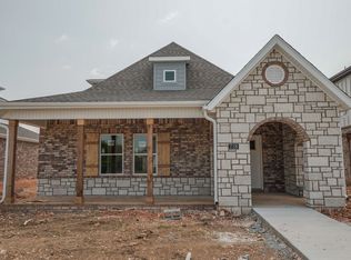 632 N Salem Rd, Fayetteville, AR 72704
