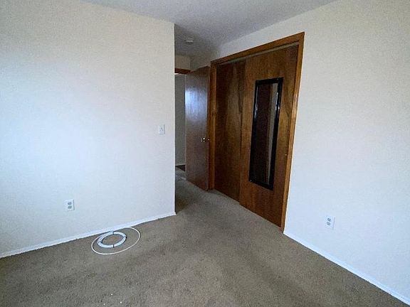 5th image of 81 Gulf St