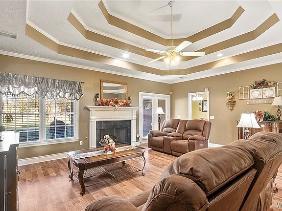 3rd image of 10229 Magnolia Springs Cir