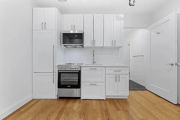 1st image of 210 E 31st St #3F