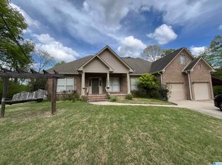 1504 Elkwood Cir, Fultondale, AL 35068