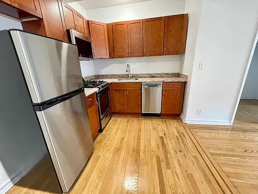 2nd image of 40-05 Ithaca St #22F