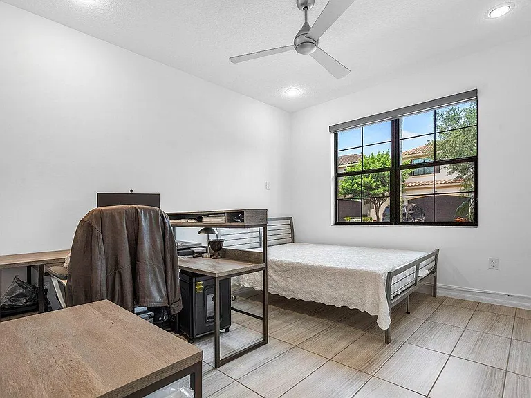 8068 Lemon Serpentine Ln — Photo 30