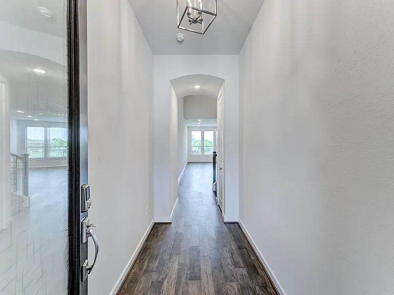 6570 Scarlet Pond Ln — Photo 5