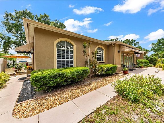 4th image of 7816 MARIGOLD AVENUE