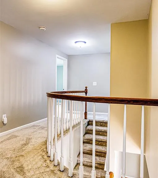 1346 Arbor Creek Dr — Photo 17