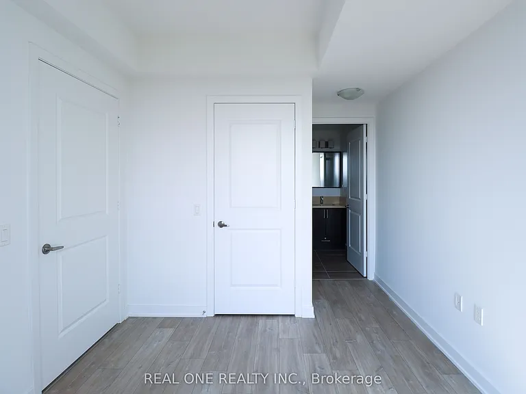 4699 Glen Erin Dr #1006 — Photo 10