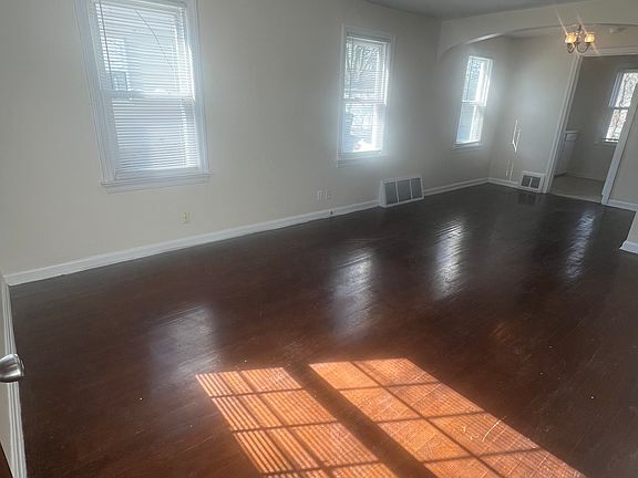 2nd image of 2042 13th St #1