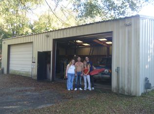 238 E 5th Ave, Red Springs, NC 28377