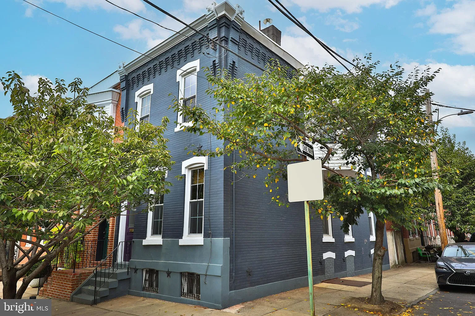 2519 Parrish St photo 1