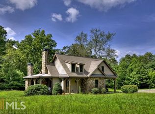 144 Newberry Dr, Mineral Bluff, GA 30559